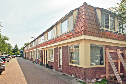 ruiter projecten bv vervangt dakkapellen in zaandam